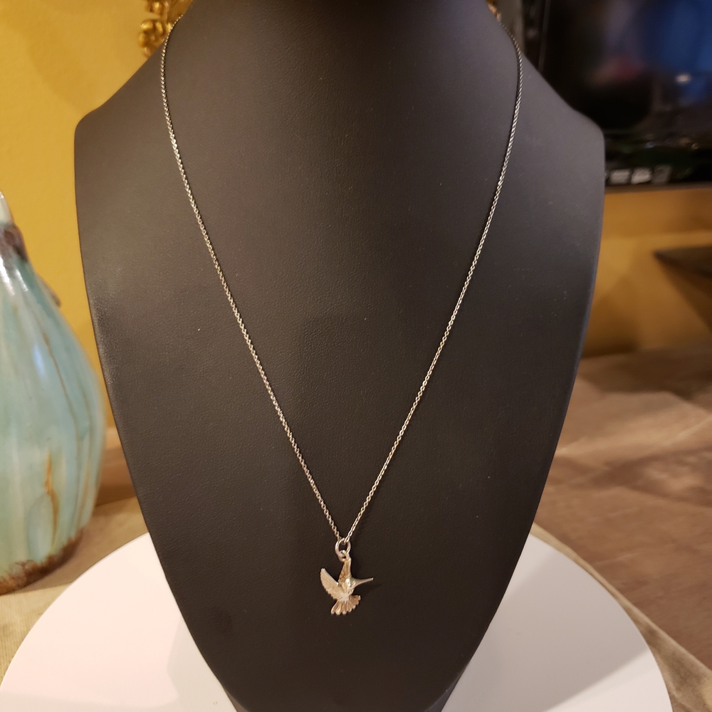 Hummingbird Pendant & Necklace w/ Box - .925 Silver - Picture 4 of 9